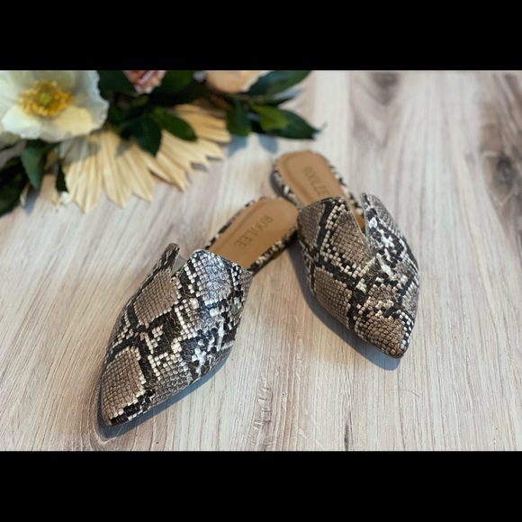 Roolee Shoes - PRISTINE- NEVER WORN-NWT- Roolee Snakeskin Mules- Size 6.5